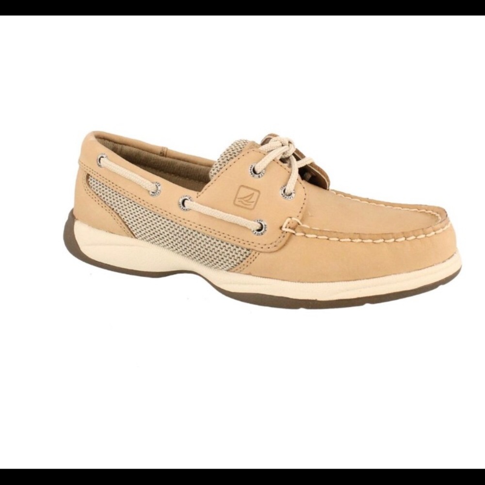 Tan Women’s Sperry Intrepid Boat Shoes